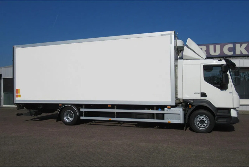 Volvo FL 250 Bakwagen + 6 deuren + Laadklep 2000 kg - Bakwagen: afbeelding 2 Volvo FL 250 Bakwagen + 6 deuren + Laadklep 2000 kg - Bakwagen: afbeelding 2