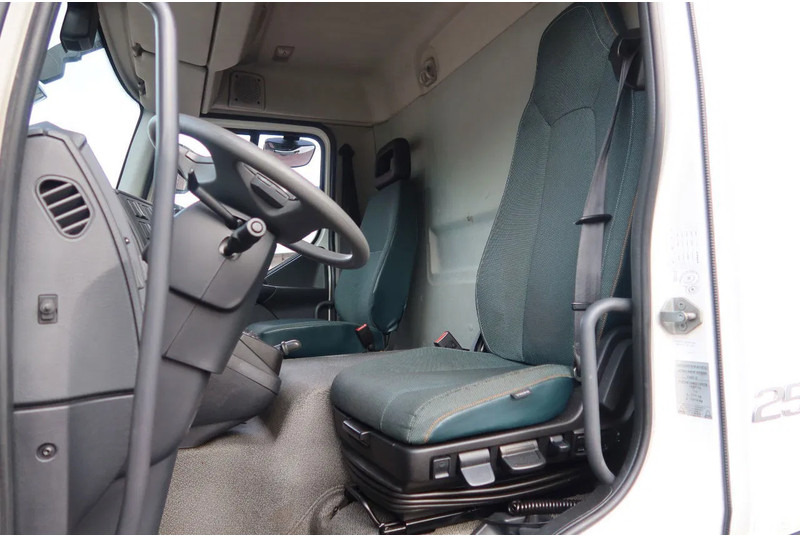 Volvo FL Bak + Dhollandia klep 2000 Kg - Bakwagen: afbeelding 5 Volvo FL Bak + Dhollandia klep 2000 Kg - Bakwagen: afbeelding 5