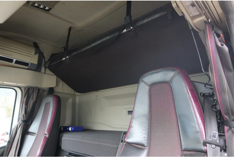 Volvo FM 340 Geïsoleerd Dak DHollandia 3000 kg - Bakwagen: afbeelding 5 Volvo FM 340 Geïsoleerd Dak DHollandia 3000 kg - Bakwagen: afbeelding 5