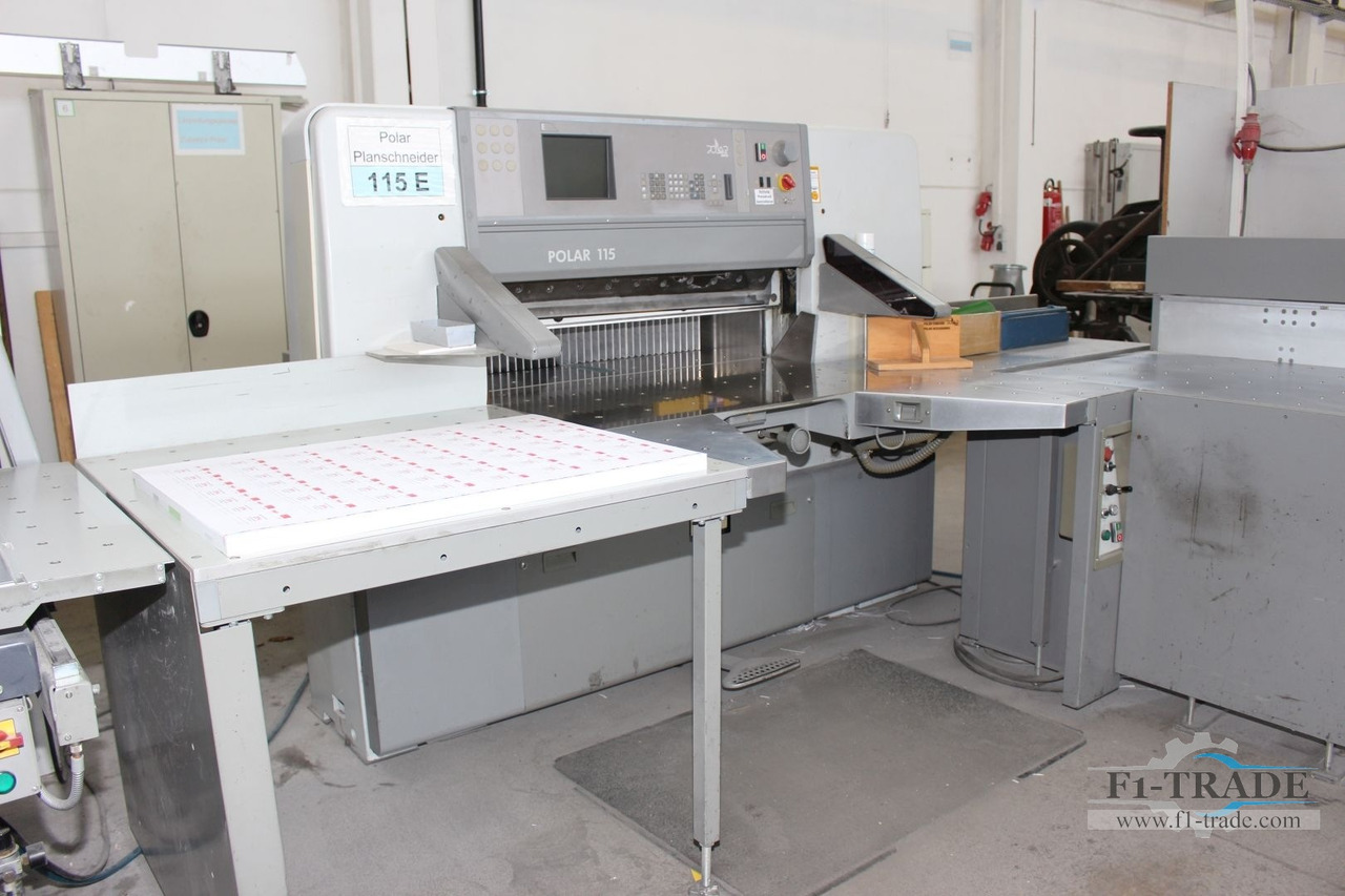 Polar 115 E - Papiersnijmachine: afbeelding 2 Polar 115 E - Papiersnijmachine: afbeelding 2