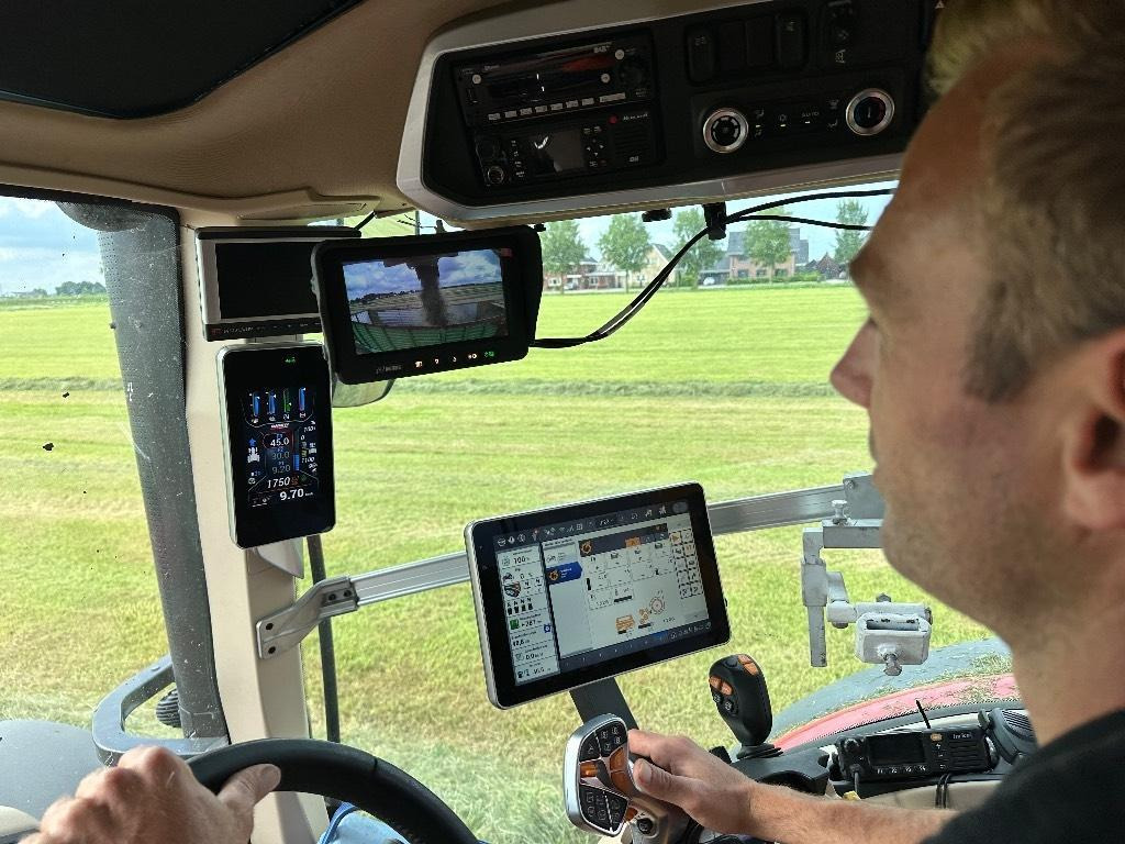 Elho Cobra 7710T getrokken hakselaar grashakselaar - Maaibordwagen: afbeelding 2 Elho Cobra 7710T getrokken hakselaar grashakselaar - Maaibordwagen: afbeelding 2