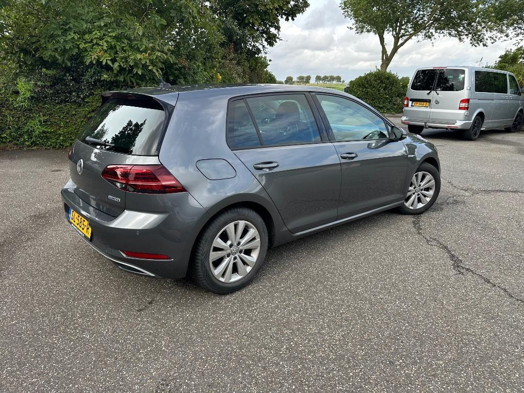 Volkswagen Golf 1.5 TSI 130pk Comfortline Business automaat - Personenwagen: afbeelding 4 Volkswagen Golf 1.5 TSI 130pk Comfortline Business automaat - Personenwagen: afbeelding 4