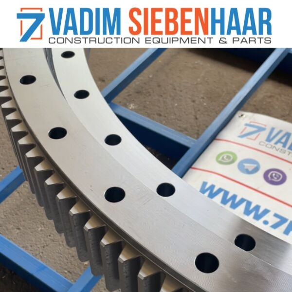 Krupp Slewring Drehkranz OPU Łożysko wieńcowe 1372670 for Krupp KMK 4070 mobile crane - Draaikrans voor Mobiele kraan: afbeelding 1 Krupp Slewring Drehkranz OPU Łożysko wieńcowe 1372670 for Krupp KMK 4070 mobile crane - Draaikrans voor Mobiele kraan: afbeelding 1