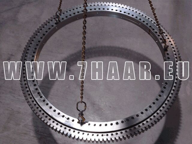 Terex Drehkranz AC200-1, AC220-5 part no. 60614040 for Demag AC 200-1, AC 220-5 mobile crane - Draaikrans voor Mobiele kraan: afbeelding 1 Terex Drehkranz AC200-1, AC220-5 part no. 60614040 for Demag AC 200-1, AC 220-5 mobile crane - Draaikrans voor Mobiele kraan: afbeelding 1