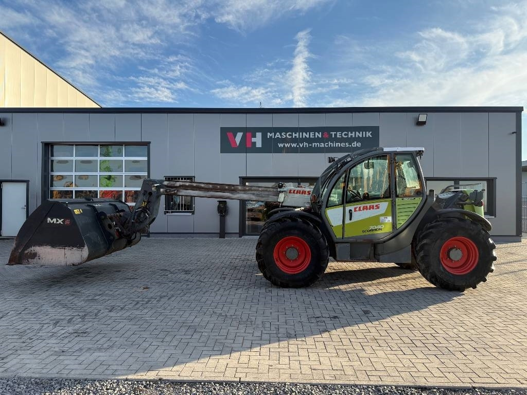 Claas 7040 - Verreiker: afbeelding 2 Claas 7040 - Verreiker: afbeelding 2