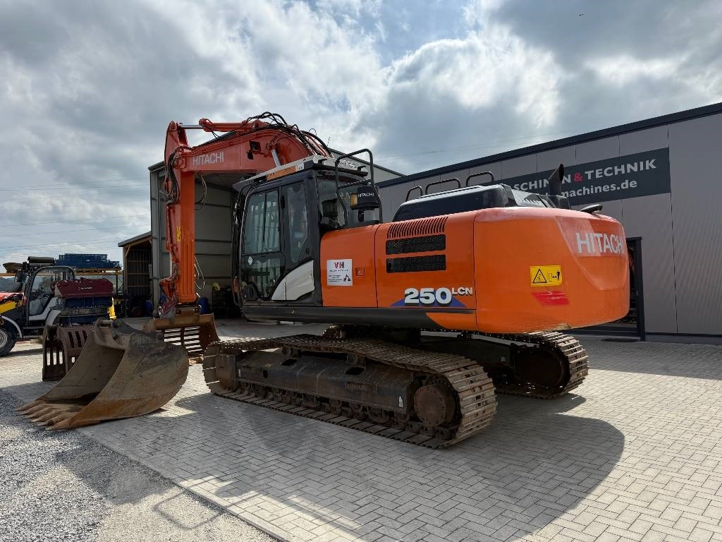 Hitachi ZX 250 LC N-6 - Rupsgraafmachine: afbeelding 3 Hitachi ZX 250 LC N-6 - Rupsgraafmachine: afbeelding 3