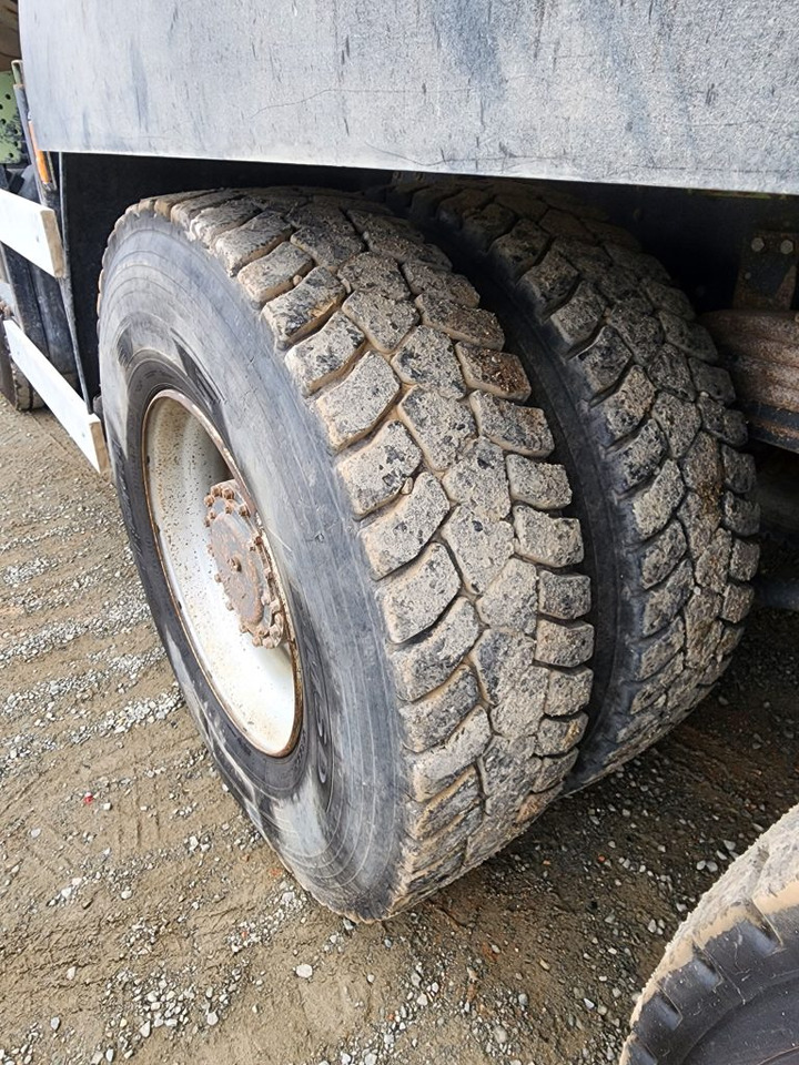 DAF 85.410 8×4 - Kipper vrachtwagen: afbeelding 4 DAF 85.410 8×4 - Kipper vrachtwagen: afbeelding 4
