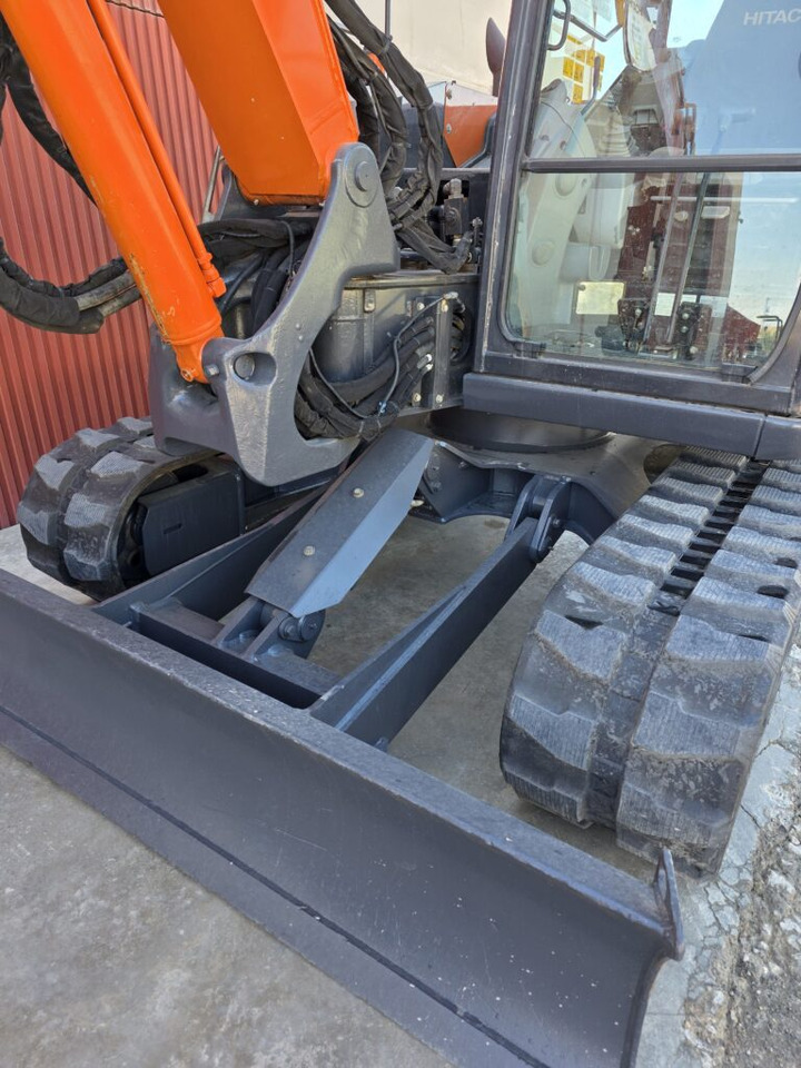 HITACHI ZX85USB-6 - Minigraafmachine: afbeelding 4 HITACHI ZX85USB-6 - Minigraafmachine: afbeelding 4