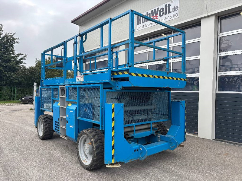 Genie GS 4390 RT 15,11m Diesel Scherenarbeitsbühne - Schaarlift: afbeelding 2 Genie GS 4390 RT 15,11m Diesel Scherenarbeitsbühne - Schaarlift: afbeelding 2