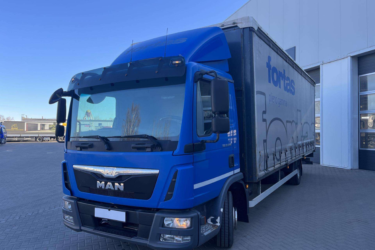 MAN TGL 12.220 4X2 BL su liftu (8493) - Schuifzeilen vrachtwagen: afbeelding 1 MAN TGL 12.220 4X2 BL su liftu (8493) - Schuifzeilen vrachtwagen: afbeelding 1