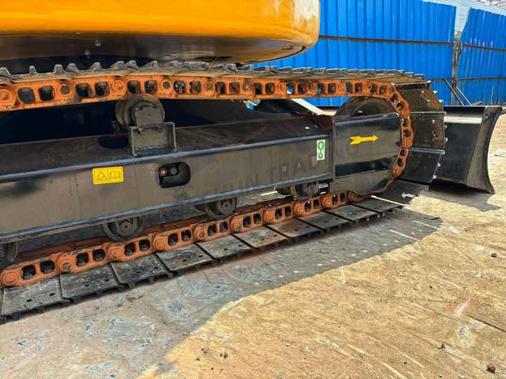 20Tons excavator Used CAT Excavator 325D 320D 320B 320BL 320C 320CL On sale - Rupsgraafmachine: afbeelding 4 20Tons excavator Used CAT Excavator 325D 320D 320B 320BL 320C 320CL On sale - Rupsgraafmachine: afbeelding 4