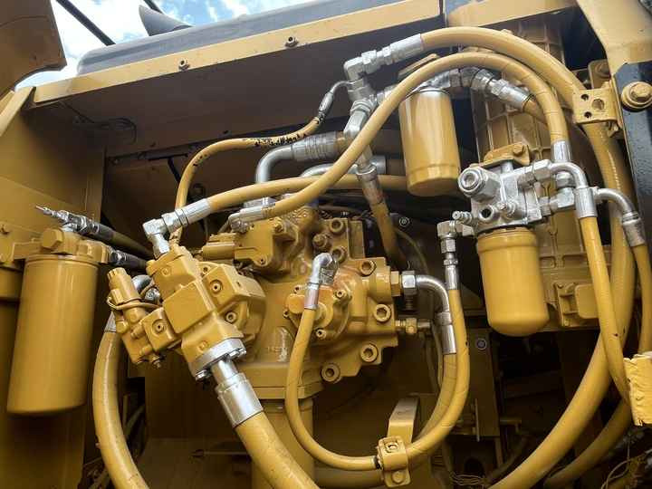 20Tons excavator Used CAT Excavator 325D 320D 320B 320BL 320C 320CL On sale - Rupsgraafmachine: afbeelding 3 20Tons excavator Used CAT Excavator 325D 320D 320B 320BL 320C 320CL On sale - Rupsgraafmachine: afbeelding 3