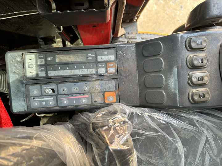 20Tons excavator Used CAT Excavator 325D 320D 320B 320BL 320C 320CL On sale - Rupsgraafmachine: afbeelding 3 20Tons excavator Used CAT Excavator 325D 320D 320B 320BL 320C 320CL On sale - Rupsgraafmachine: afbeelding 3