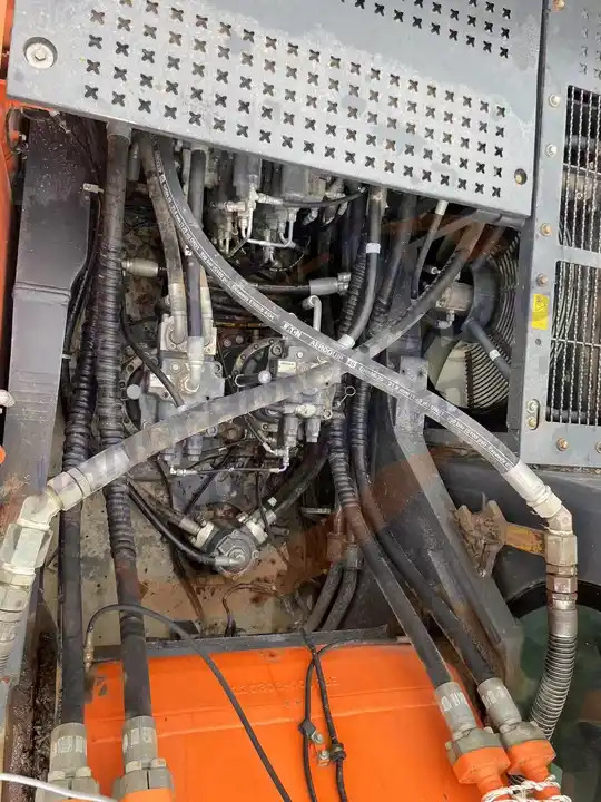 52 ton large mining used doosan dx520lc excavator 520 hydraulic crawler escavadeira dx520 - Graafmachine: afbeelding 3 52 ton large mining used doosan dx520lc excavator 520 hydraulic crawler escavadeira dx520 - Graafmachine: afbeelding 3