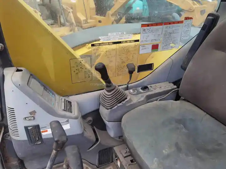 8 ton Second hand Komatsu Hydraulic Crawel excavator PC78US with low price for sale - Rupsgraafmachine: afbeelding 4 8 ton Second hand Komatsu Hydraulic Crawel excavator PC78US with low price for sale - Rupsgraafmachine: afbeelding 4