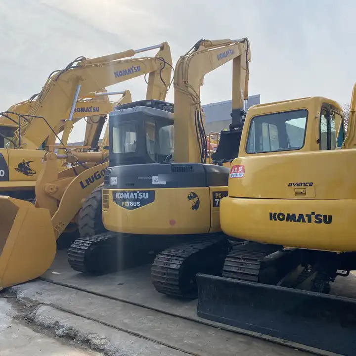 8 ton Second hand Komatsu Hydraulic Crawel excavator PC78US with low price for sale - Rupsgraafmachine: afbeelding 1 8 ton Second hand Komatsu Hydraulic Crawel excavator PC78US with low price for sale - Rupsgraafmachine: afbeelding 1