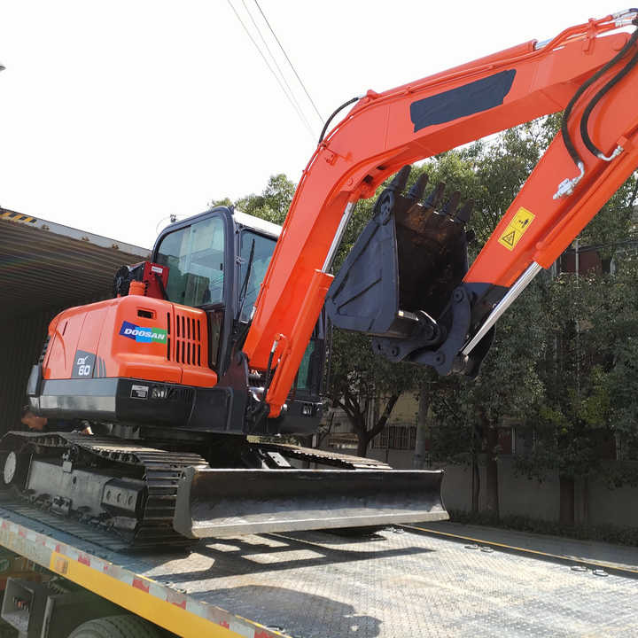 Awesome Performance Korea Imported Small Scale Used Doosan Excavator Dx60 Dx225 Dh60 Dh55 - Rupsgraafmachine: afbeelding 1 Awesome Performance Korea Imported Small Scale Used Doosan Excavator Dx60 Dx225 Dh60 Dh55 - Rupsgraafmachine: afbeelding 1
