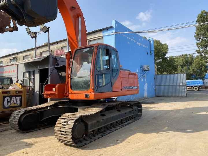 Best Selling DOOSAN excavator machine construction used machinery equipment dx225 DX60 DX70 DH60 DH220 used excavators in stock - Graafmachine: afbeelding 5 Best Selling DOOSAN excavator machine construction used machinery equipment dx225 DX60 DX70 DH60 DH220 used excavators in stock - Graafmachine: afbeelding 5