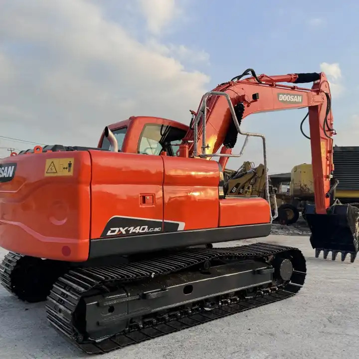Doosan Dx140 Used Excavator DX140LC-9C Min Excavator Crawler Equipment Machinery Dx60 Dx80 Dx140LC Dx225 Dx300LC Dh60 Dx55 - Rupsgraafmachine: afbeelding 2 Doosan Dx140 Used Excavator DX140LC-9C Min Excavator Crawler Equipment Machinery Dx60 Dx80 Dx140LC Dx225 Dx300LC Dh60 Dx55 - Rupsgraafmachine: afbeelding 2