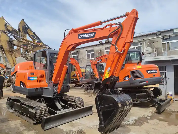 Graafmachine Dx60 Used Crawler Excavator Used Excavator For Sale High Quality ExcavatorDOOSAN DH 55DH55 H-frame: afbeelding 6