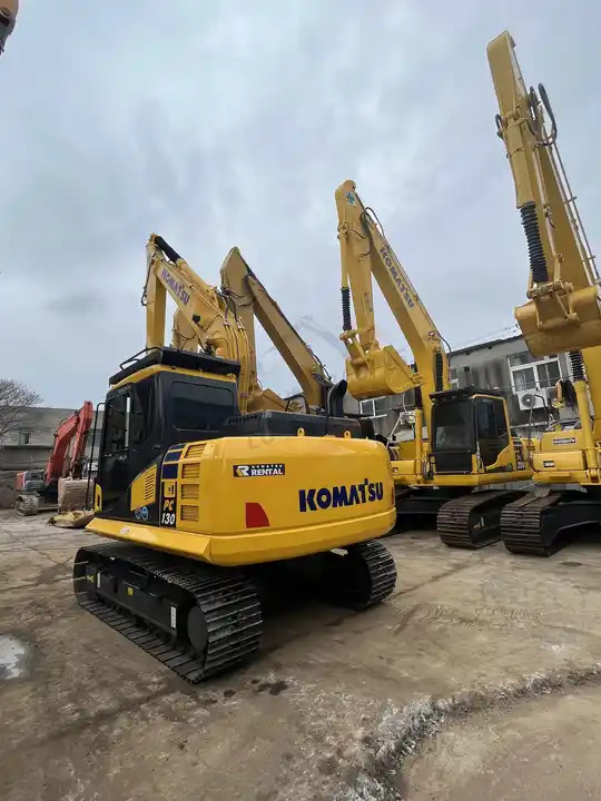 Rupsgraafmachine GOOD CONDITION 90% New japan original low hourS used Komatsu PC130-7 excavator for hot sale WITH free shipping: afbeelding 6