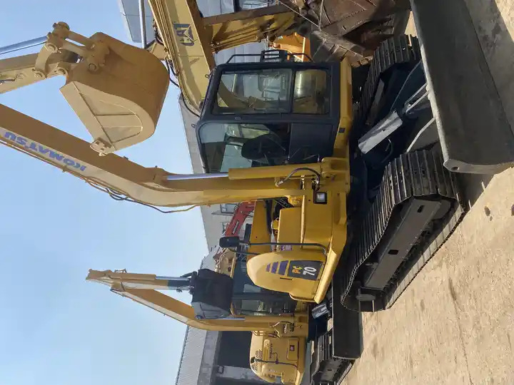 Good Condition Komatsu Used PC70-8 Hydraulic Crawler Excavator Suitable For Construction/ Agriculture Digging - Rupsgraafmachine: afbeelding 2 Good Condition Komatsu Used PC70-8 Hydraulic Crawler Excavator Suitable For Construction/ Agriculture Digging - Rupsgraafmachine: afbeelding 2