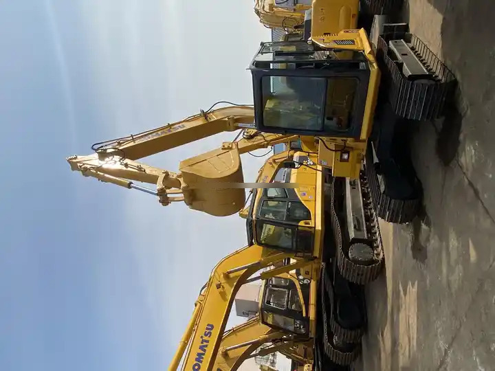 Good Condition Komatsu Used PC70-8 Hydraulic Crawler Excavator Suitable For Construction/ Agriculture Digging - Rupsgraafmachine: afbeelding 4 Good Condition Komatsu Used PC70-8 Hydraulic Crawler Excavator Suitable For Construction/ Agriculture Digging - Rupsgraafmachine: afbeelding 4