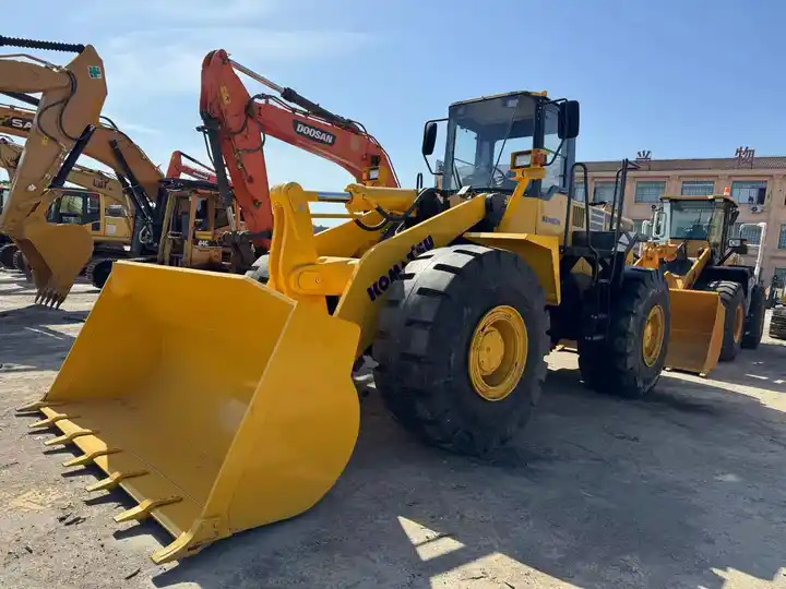 High Quality Used 7 Ton Heavy Front Loader Komatsu Wa470 Good Price Japan Made Tire Loader - Wiellader: afbeelding 2 High Quality Used 7 Ton Heavy Front Loader Komatsu Wa470 Good Price Japan Made Tire Loader - Wiellader: afbeelding 2