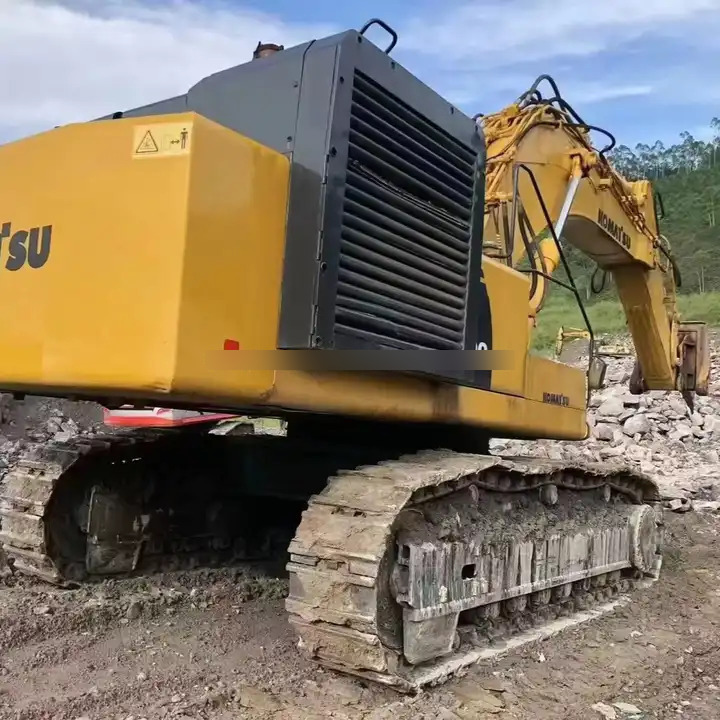 High Quality Used Crawler second hand digger PC800 large Excavator with buckets for sale 80ton Used Crawler second hand digger - Rupsgraafmachine: afbeelding 1 High Quality Used Crawler second hand digger PC800 large Excavator with buckets for sale 80ton Used Crawler second hand digger - Rupsgraafmachine: afbeelding 1