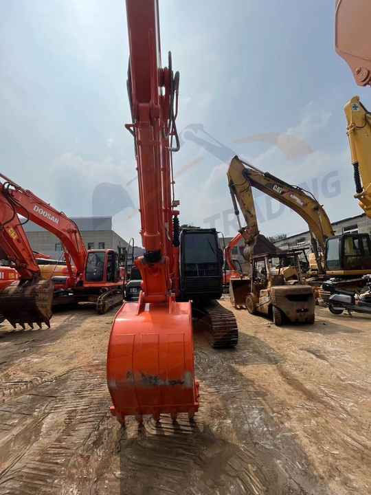Hot sale Used Hitachi ZX120 digger medium size Excavator second hand excavator - Rupsgraafmachine: afbeelding 3 Hot sale Used Hitachi ZX120 digger medium size Excavator second hand excavator - Rupsgraafmachine: afbeelding 3