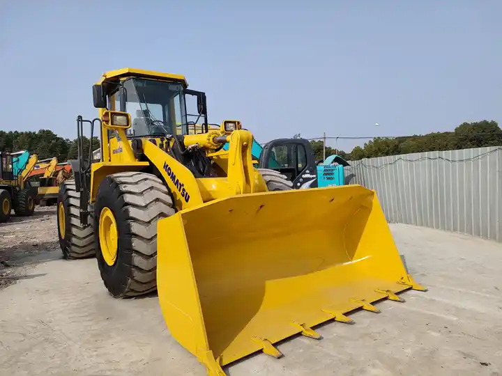 Japan original Used Komatsu WA380 WA 470 payloader komatsu front end loader komatsu wa380-3 WA470-3 loader - Wiellader: afbeelding 4 Japan original Used Komatsu WA380 WA 470 payloader komatsu front end loader komatsu wa380-3 WA470-3 loader - Wiellader: afbeelding 4