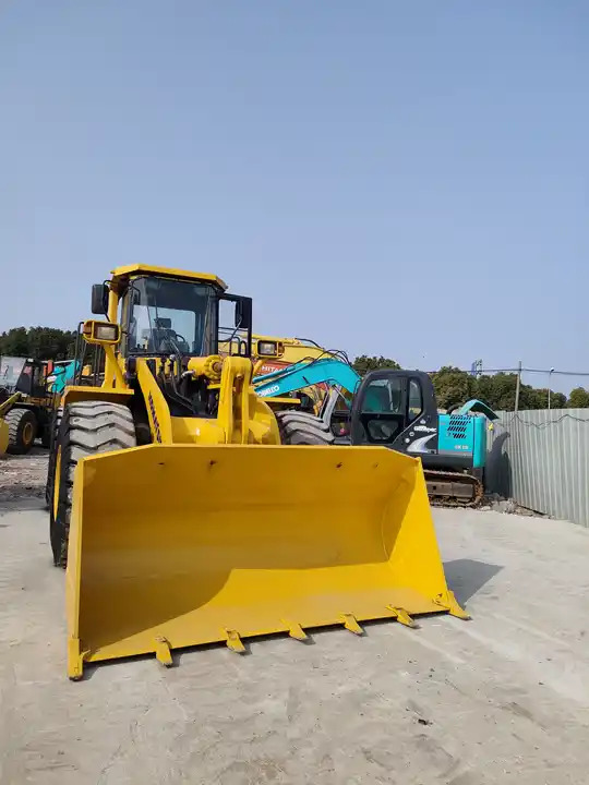 Japan original Used Komatsu WA380 WA 470 payloader komatsu front end loader komatsu wa380-3 WA470-3 loader - Wiellader: afbeelding 2 Japan original Used Komatsu WA380 WA 470 payloader komatsu front end loader komatsu wa380-3 WA470-3 loader - Wiellader: afbeelding 2
