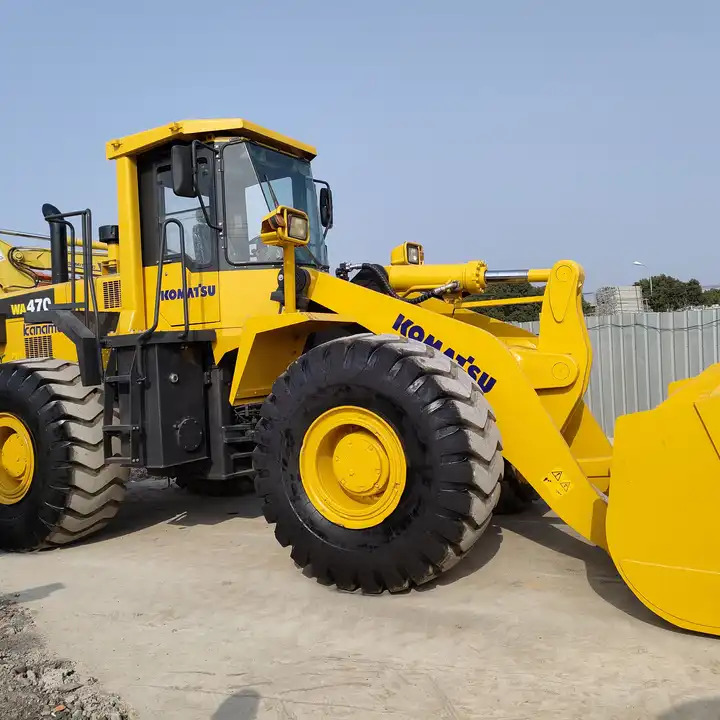 Japan original Used Komatsu WA380 WA 470 payloader komatsu front end loader komatsu wa380-3 WA470-3 loader - Wiellader: afbeelding 1 Japan original Used Komatsu WA380 WA 470 payloader komatsu front end loader komatsu wa380-3 WA470-3 loader - Wiellader: afbeelding 1