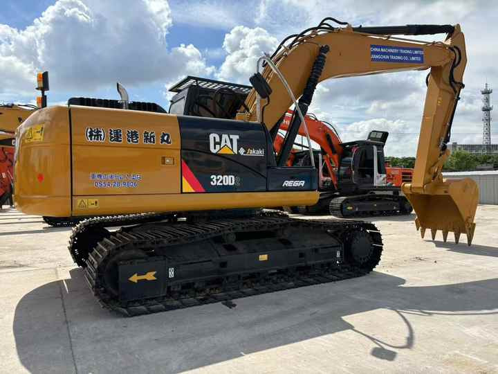 Original Second-hand Used Caterpillar Cat 320d2 320d2l 320d 320dl Cat320d2 Crawler Excavator cat 320d Excavator for Sale - Graafmachine: afbeelding 2 Original Second-hand Used Caterpillar Cat 320d2 320d2l 320d 320dl Cat320d2 Crawler Excavator cat 320d Excavator for Sale - Graafmachine: afbeelding 2