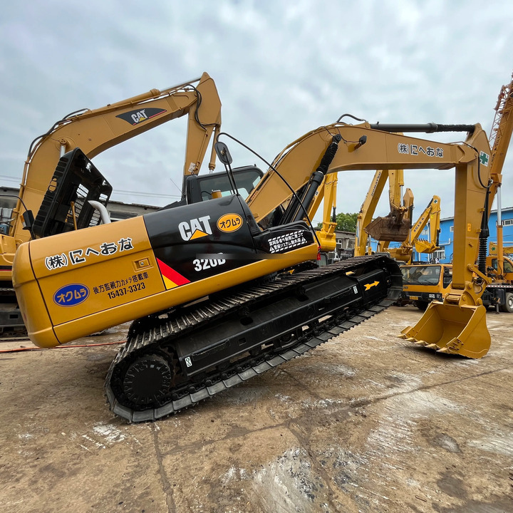 Original japan Used CAT 320D 320D2 crawler excavator CAT 320 used excavators 20 tons excavator for sale - Rupsgraafmachine: afbeelding 1 Original japan Used CAT 320D 320D2 crawler excavator CAT 320 used excavators 20 tons excavator for sale - Rupsgraafmachine: afbeelding 1