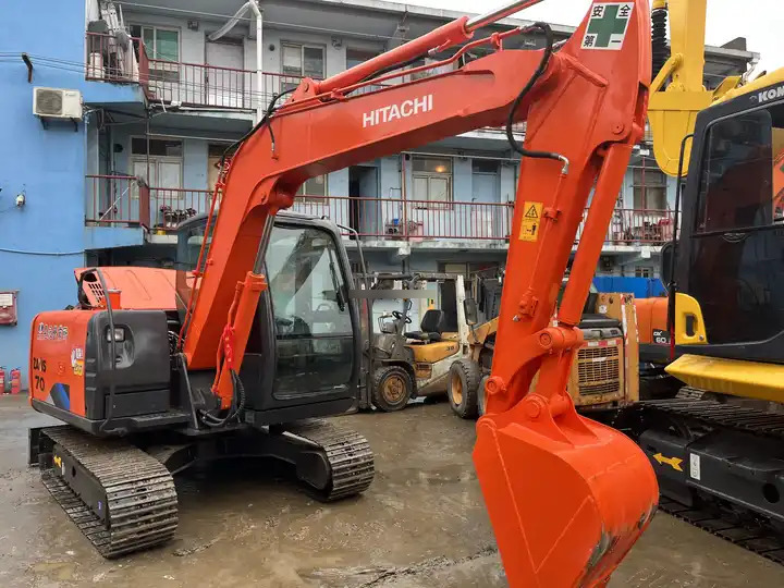 Second Hand Hitachi Zx70 Crawler Excavator Used 7 Ton Excavator Machine With Good Condition For Sale - Rupsgraafmachine: afbeelding 5 Second Hand Hitachi Zx70 Crawler Excavator Used 7 Ton Excavator Machine With Good Condition For Sale - Rupsgraafmachine: afbeelding 5