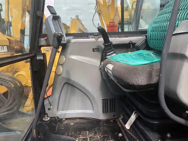Used 6t Mini Excavator Original Korea Doosan Used Excavators Doosan Dx60 With Nice Work Condition On Sale In Shanghai - Rupsgraafmachine: afbeelding 5 Used 6t Mini Excavator Original Korea Doosan Used Excavators Doosan Dx60 With Nice Work Condition On Sale In Shanghai - Rupsgraafmachine: afbeelding 5