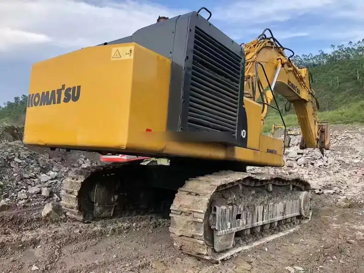 Used Crawler second hand KOMAT SU digger PC800 large Excavator with buckets for sale 80ton Used Crawler second hand KOMAT SU dig - Rupsgraafmachine: afbeelding 4 Used Crawler second hand KOMAT SU digger PC800 large Excavator with buckets for sale 80ton Used Crawler second hand KOMAT SU dig - Rupsgraafmachine: afbeelding 4