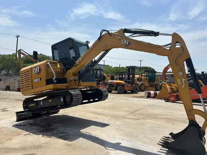 Used Excavators CAT 306E New Arrival Japan 6 Tons Hydraulic Crawler CAT Caterpillar 306E Used CAT Excavator - Graafmachine: afbeelding 4 Used Excavators CAT 306E New Arrival Japan 6 Tons Hydraulic Crawler CAT Caterpillar 306E Used CAT Excavator - Graafmachine: afbeelding 4