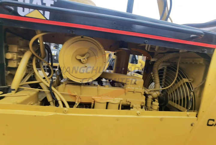 Used Good Condition dozer cat d7g bulldozer Well Maintanced Second hand Caterpillar D7G Crawler Bulldozers D7G D7H D7R - Bulldozer: afbeelding 4 Used Good Condition dozer cat d7g bulldozer Well Maintanced Second hand Caterpillar D7G Crawler Bulldozers D7G D7H D7R - Bulldozer: afbeelding 4