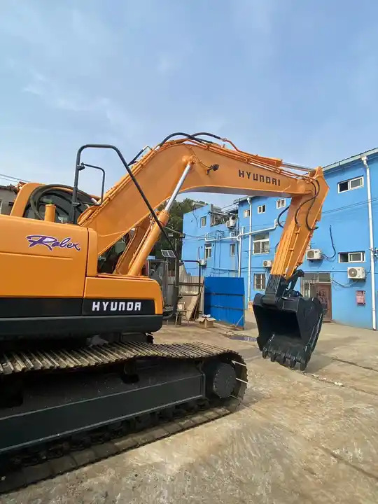 Used Hyundai 225 excavator second hand Korea Hyundai excavator Excavadoras de segunda mano - Graafmachine: afbeelding 2 Used Hyundai 225 excavator second hand Korea Hyundai excavator Excavadoras de segunda mano - Graafmachine: afbeelding 2