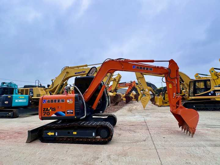 Used Japanese Excavator Hitachi 70 for Sale Hitachi 70 Excavator Hitachi Zx70 - Graafmachine: afbeelding 2 Used Japanese Excavator Hitachi 70 for Sale Hitachi 70 Excavator Hitachi Zx70 - Graafmachine: afbeelding 2
