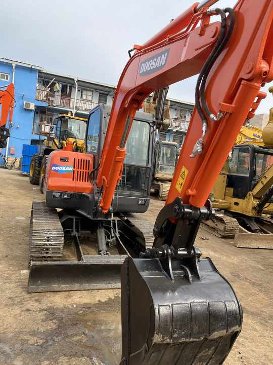 Used excavator doosan dx60 excavators earth-moving machinery doosan dx60 dx80 dx75 dx225 for sale - Rupsgraafmachine: afbeelding 2 Used excavator doosan dx60 excavators earth-moving machinery doosan dx60 dx80 dx75 dx225 for sale - Rupsgraafmachine: afbeelding 2