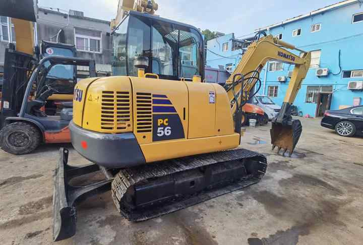 Used komatsu PC 56-7 Pc60-7 Crawler Excavator 6 Ton Excavator In Shanghai China For Sale PC 60 60-7 PC60 PC78 Nice excavator - Rupsgraafmachine: afbeelding 2 Used komatsu PC 56-7 Pc60-7 Crawler Excavator 6 Ton Excavator In Shanghai China For Sale PC 60 60-7 PC60 PC78 Nice excavator - Rupsgraafmachine: afbeelding 2