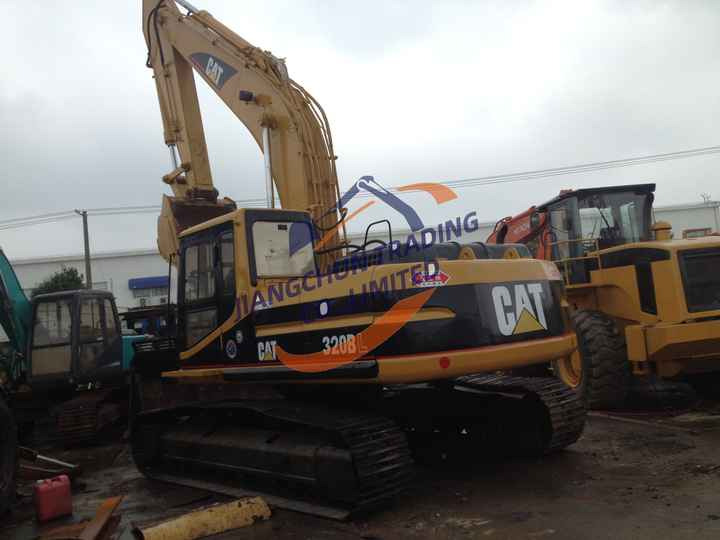 New arrival for Used 320BL Hydraulic Crawler Excavator in good condition Suitable For Construction/ Agriculture Digging - Rupsgraafmachine: afbeelding 3 New arrival for Used 320BL Hydraulic Crawler Excavator in good condition Suitable For Construction/ Agriculture Digging - Rupsgraafmachine: afbeelding 3
