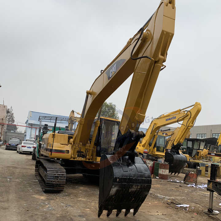 New price for Used 320BL Hydraulic Crawler Excavator in good condition Suitable For Construction/ Agriculture Digging - Rupsgraafmachine: afbeelding 1 New price for Used 320BL Hydraulic Crawler Excavator in good condition Suitable For Construction/ Agriculture Digging - Rupsgraafmachine: afbeelding 1
