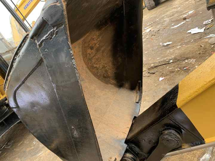 New price for Used 320BL Hydraulic Crawler Excavator in good condition Suitable For Construction/ Agriculture Digging - Rupsgraafmachine: afbeelding 3 New price for Used 320BL Hydraulic Crawler Excavator in good condition Suitable For Construction/ Agriculture Digging - Rupsgraafmachine: afbeelding 3
