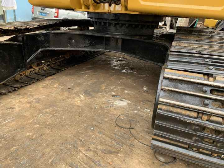 New price for Used 320BL Hydraulic Crawler Excavator in good condition Suitable For Construction/ Agriculture Digging - Rupsgraafmachine: afbeelding 2 New price for Used 320BL Hydraulic Crawler Excavator in good condition Suitable For Construction/ Agriculture Digging - Rupsgraafmachine: afbeelding 2