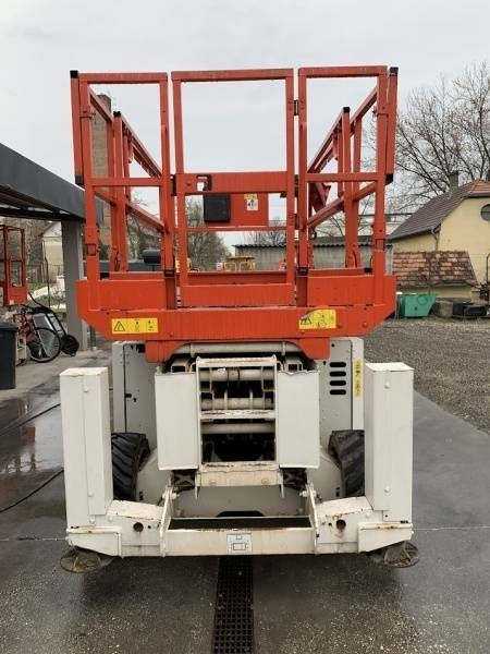Genie GS-2669 - 10 m, 4x4, diesel - Schaarlift: afbeelding 3 Genie GS-2669 - 10 m, 4x4, diesel - Schaarlift: afbeelding 3