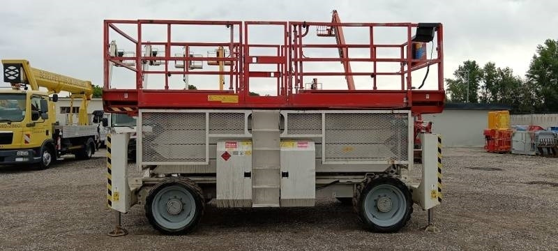 Genie GS4390 - 15,11m, diesel, 4x4 - Schaarlift: afbeelding 5 Genie GS4390 - 15,11m, diesel, 4x4 - Schaarlift: afbeelding 5